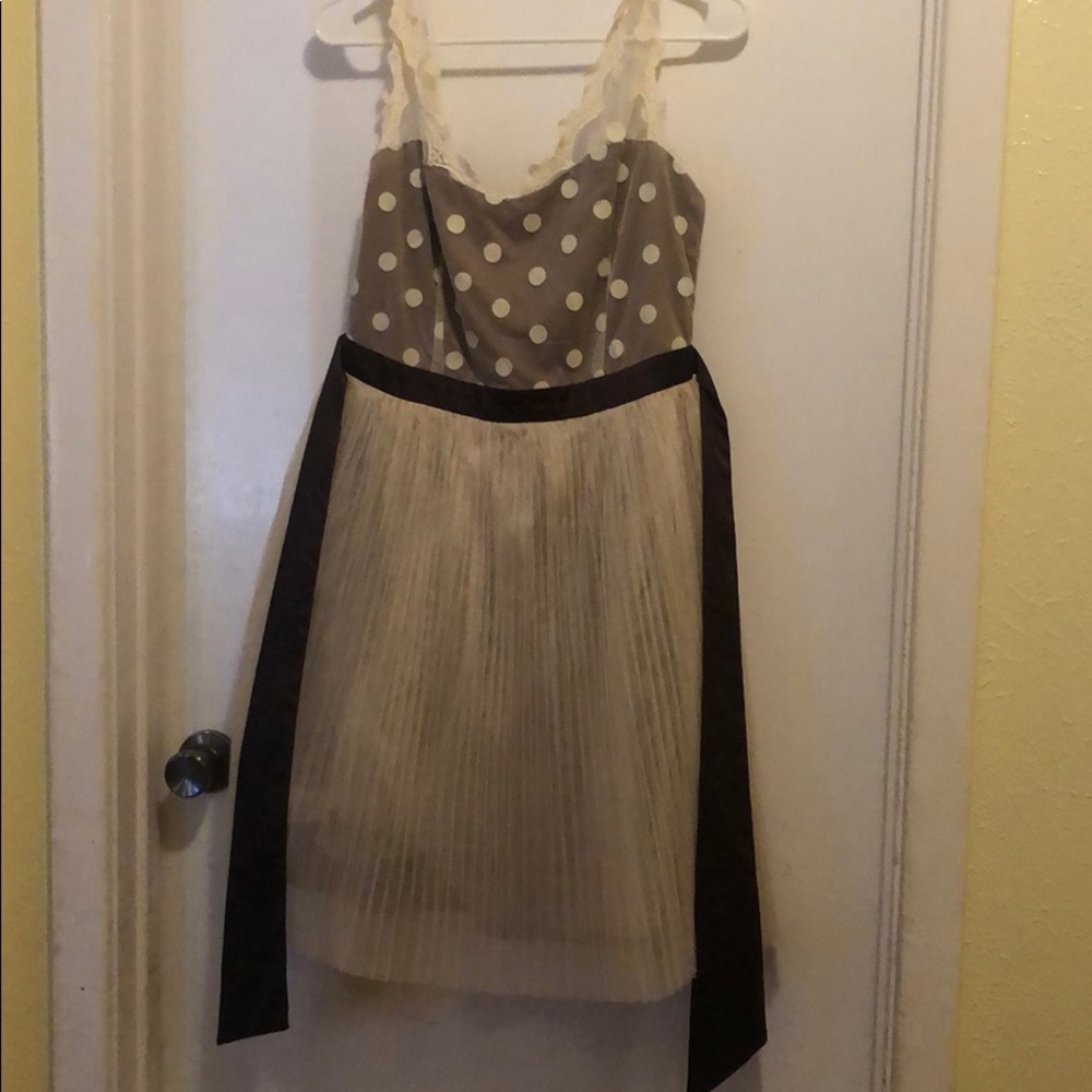 50s inspired tan dress